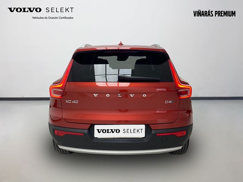 Volvo  XC40 D4 AWD Momentum Automático